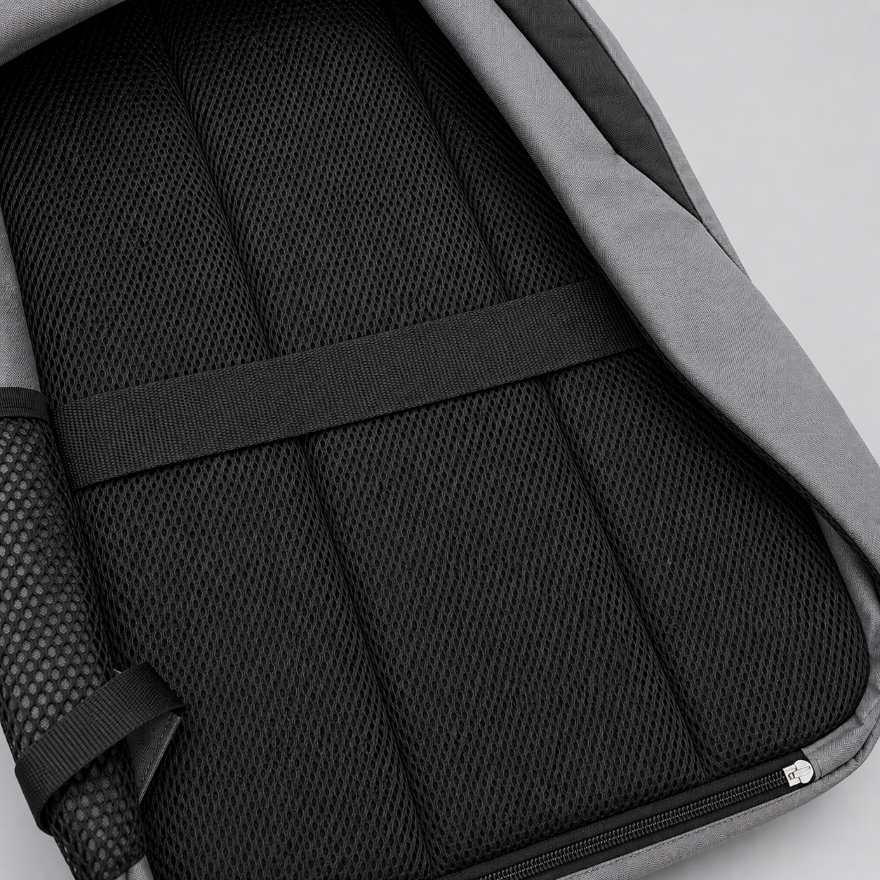 Dominance Premium Backpack 40L 26