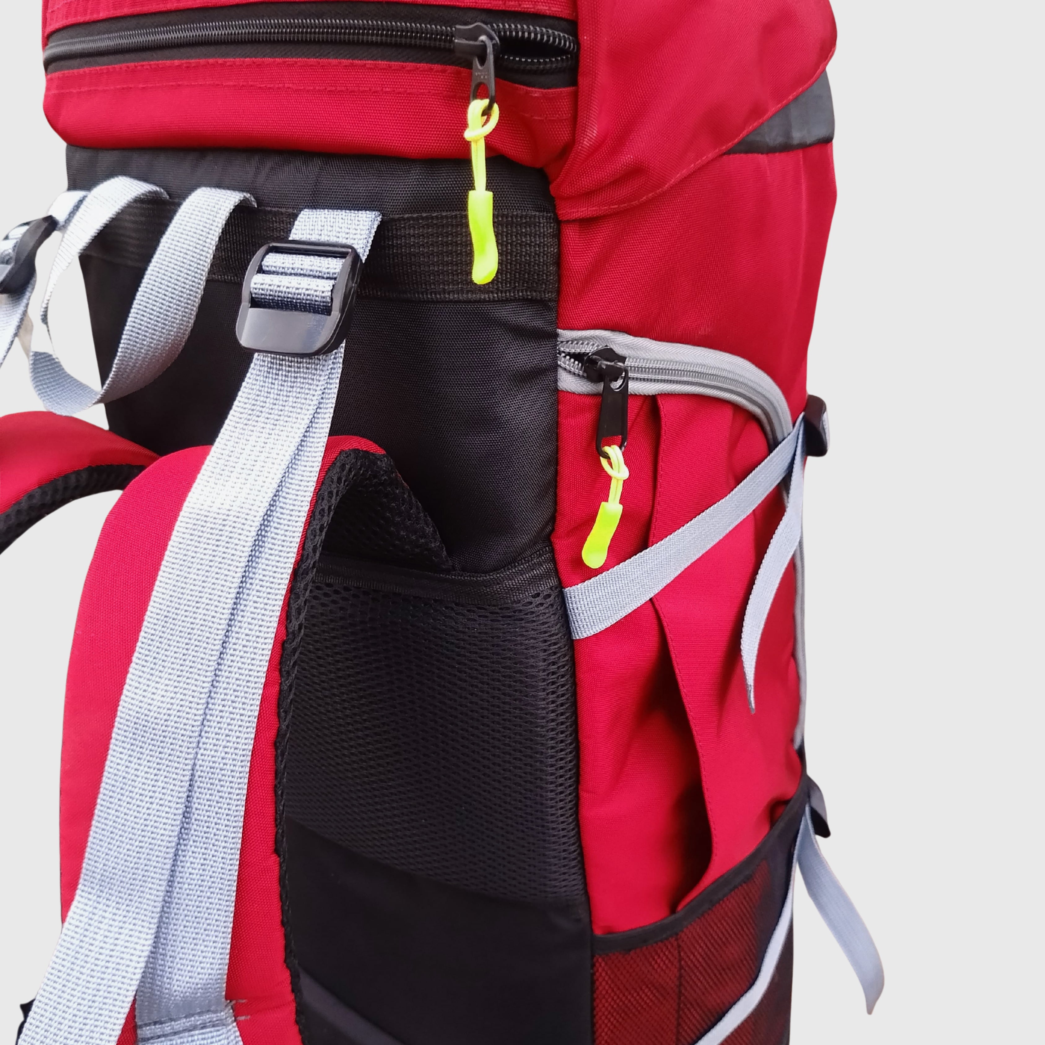 60-Liter Backpack - SADPARA RED
