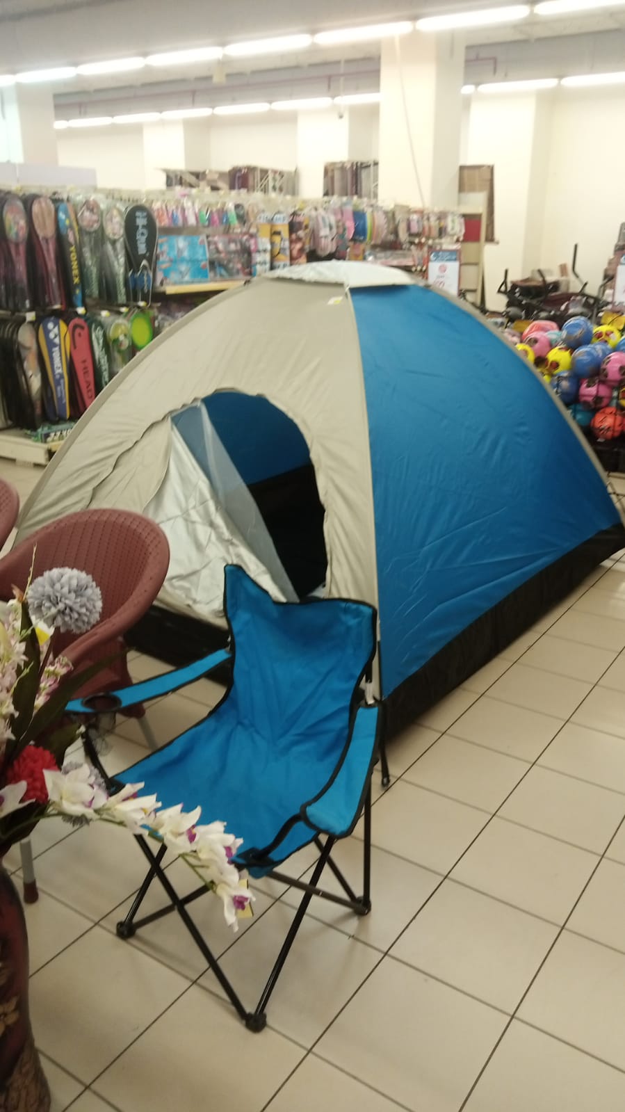 4 Person Parachute Tent – Water Resistant