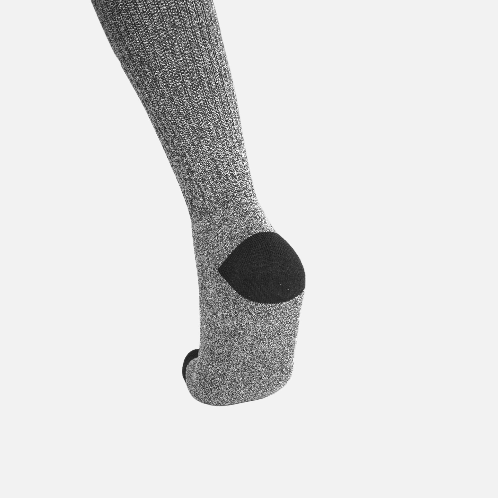 High Quality grey colored QUICK DRY sports socks